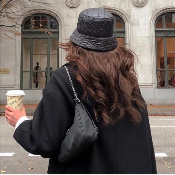 NWT H&M Bucket Hat - Picture 1 of 11